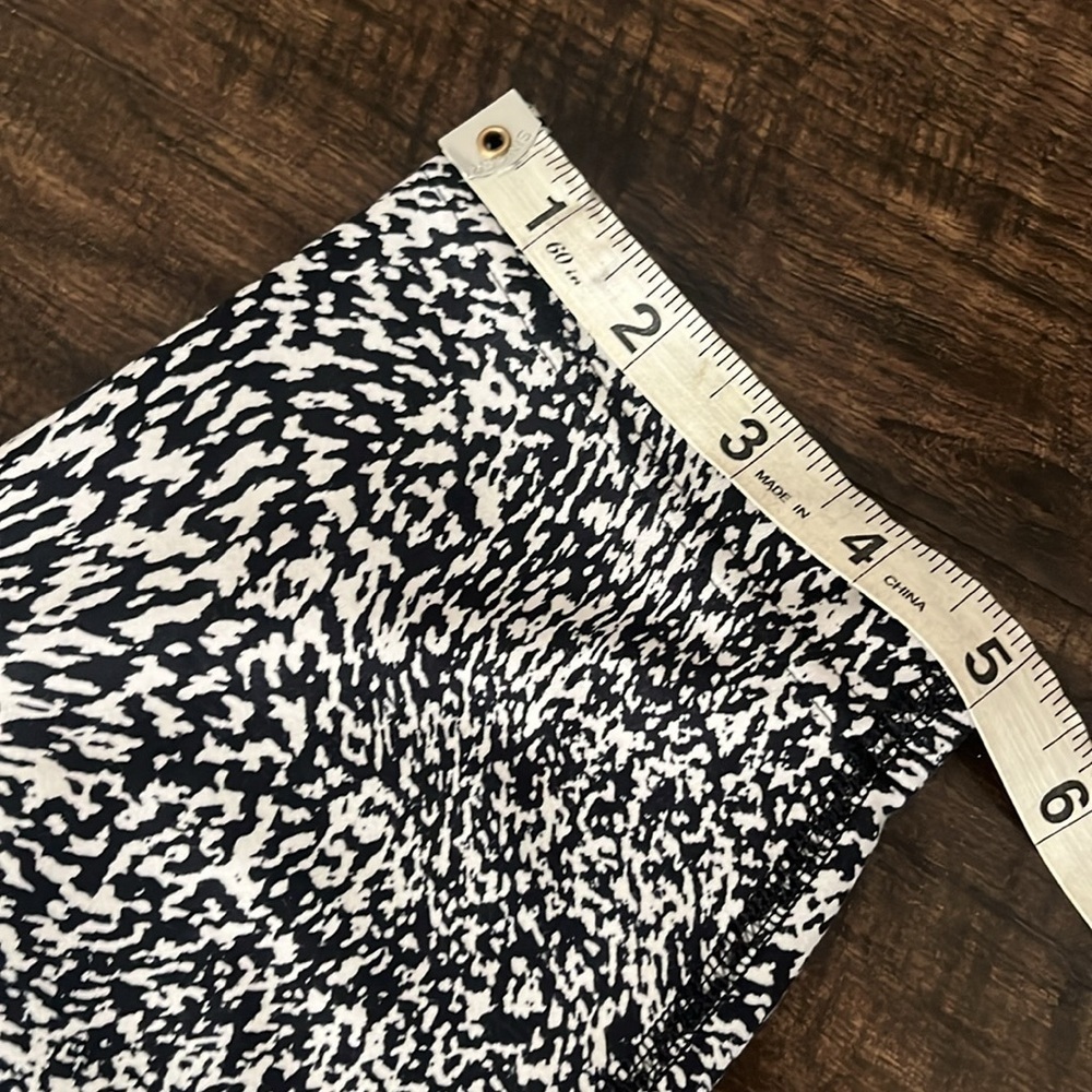 Lululemon InStill‎ HR Tight 25” in Warped Grain Alpine White Black Sz 14 - Picture 7 of 14